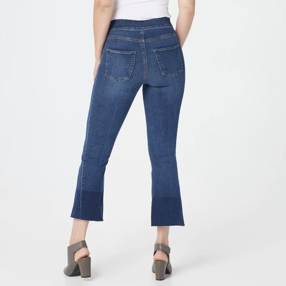 Spanx 20231R Cropped Flare Denim Jeans Medium Wash - Picture 4 of 8